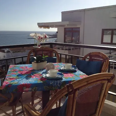 شقة Tenerife Los Cristianos: Ad Un Passo Dal Mare. *